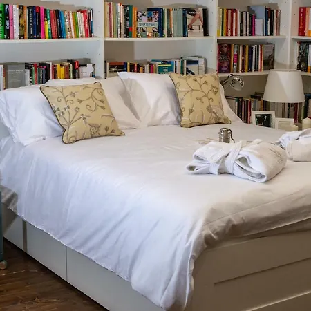 Bed&book Mooks