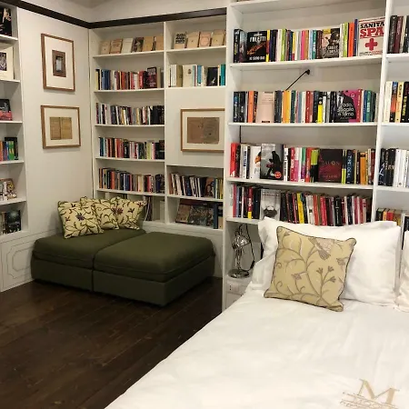 Bed&book Mooks Отель типа 